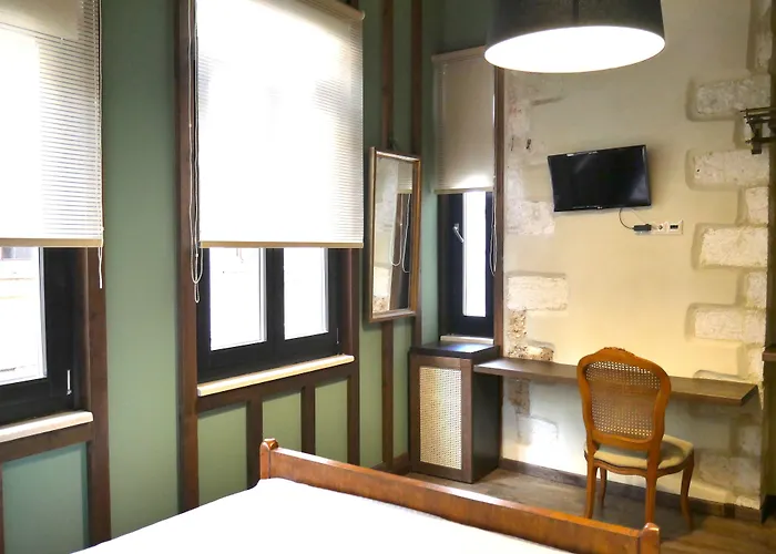 Nonnalena Boutique *