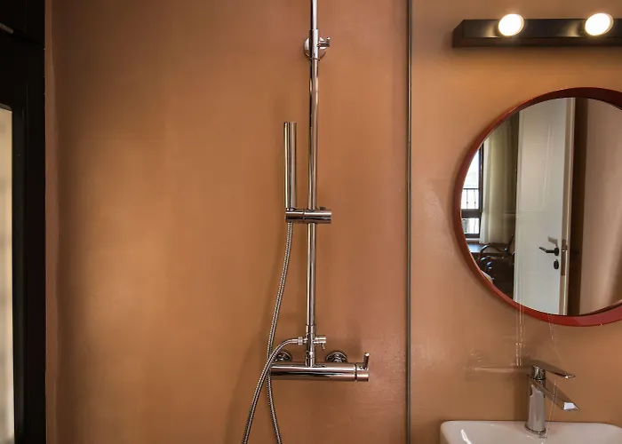 Nonnalena Boutique *