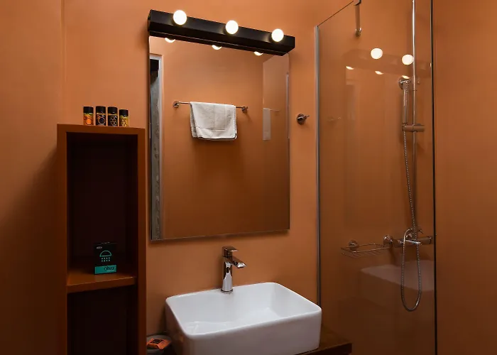 Nonnalena Boutique *