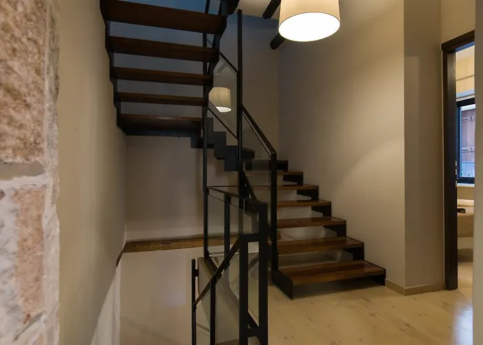 Nonnalena Boutique *